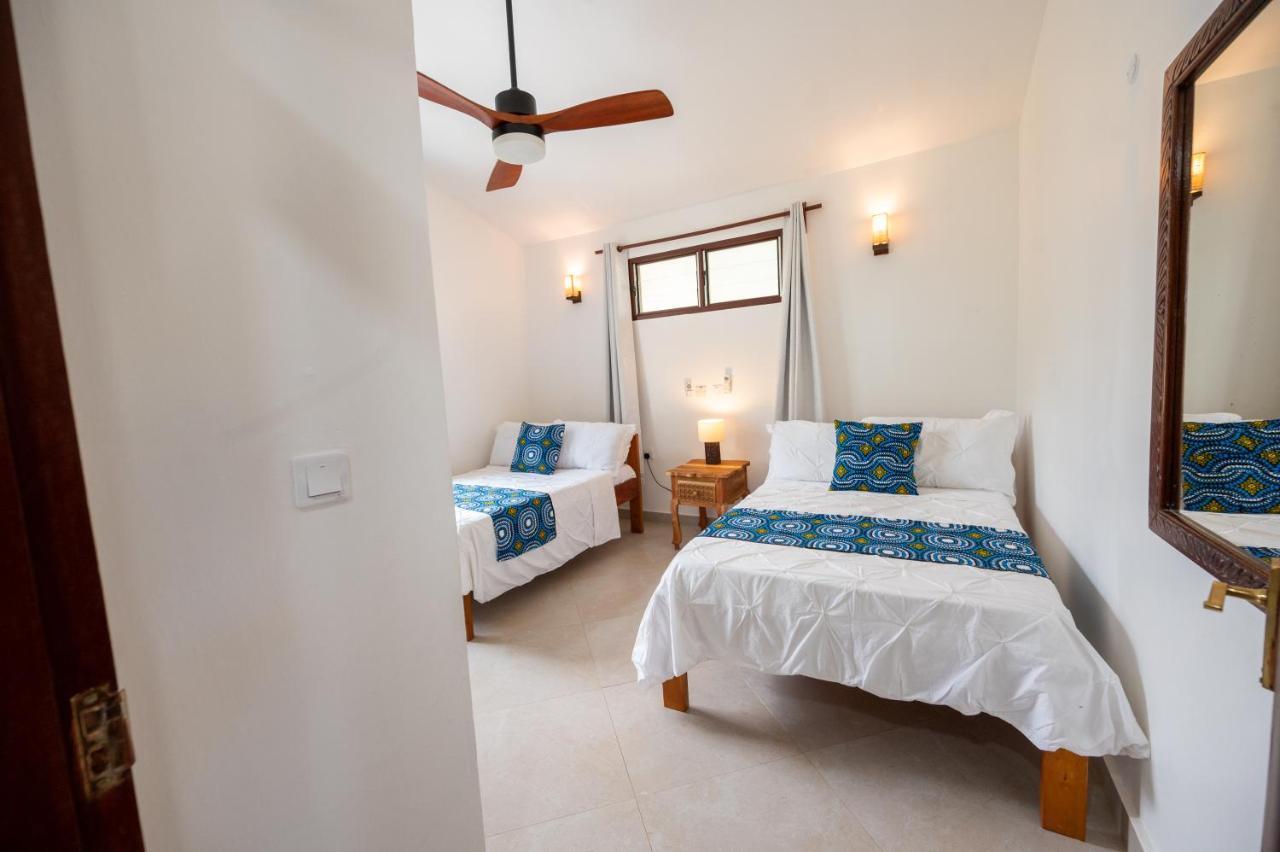 Oasys House - Beautiful Private Front Holiday home Msambweni