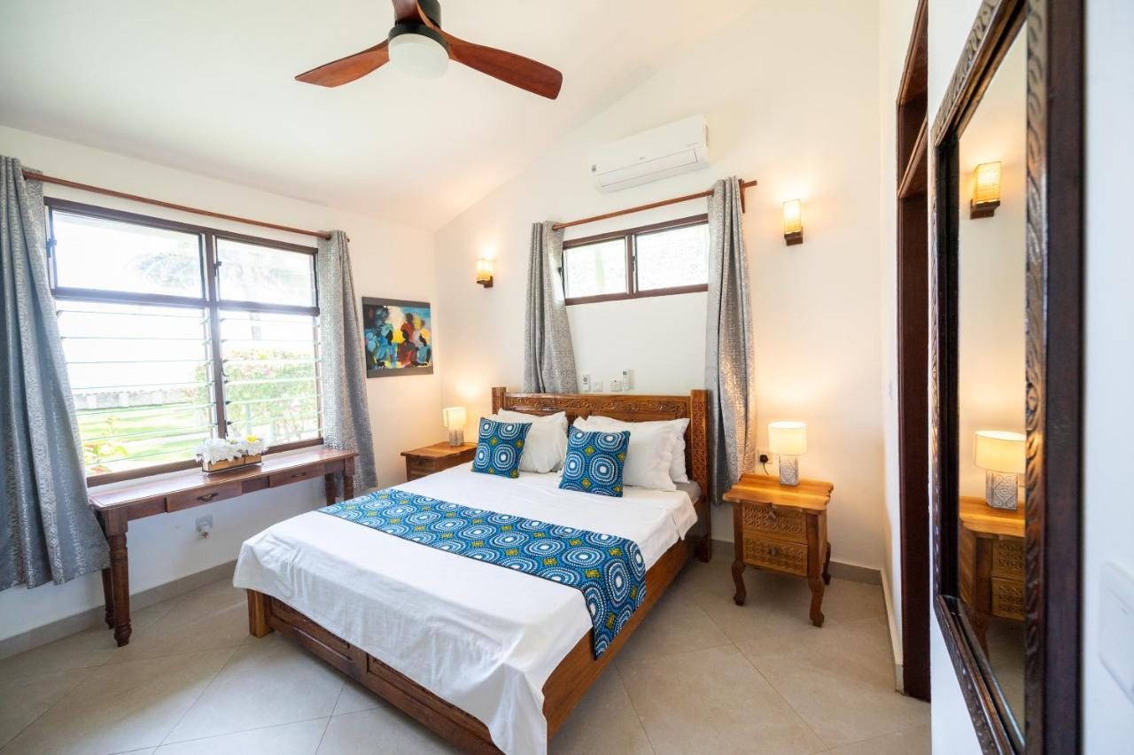 Holiday home Oasys House - Beautiful Private Front Msambweni